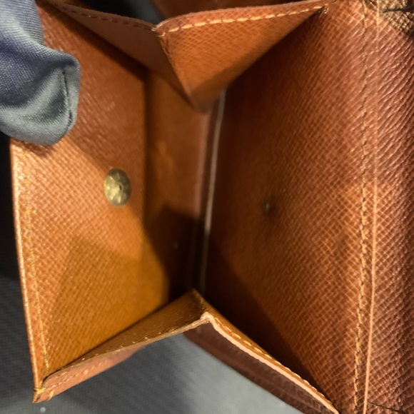 Louis Vuitton Monaghan Marco Bifold Wallet - Picture 7 of 16